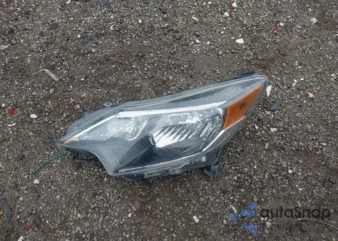 2017 Nissan Versa Note Sv z USA, uszkodzony, nr VIN 3N1CE2CP8HL358404